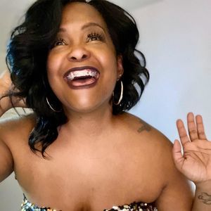 Meet your Posher, Chic